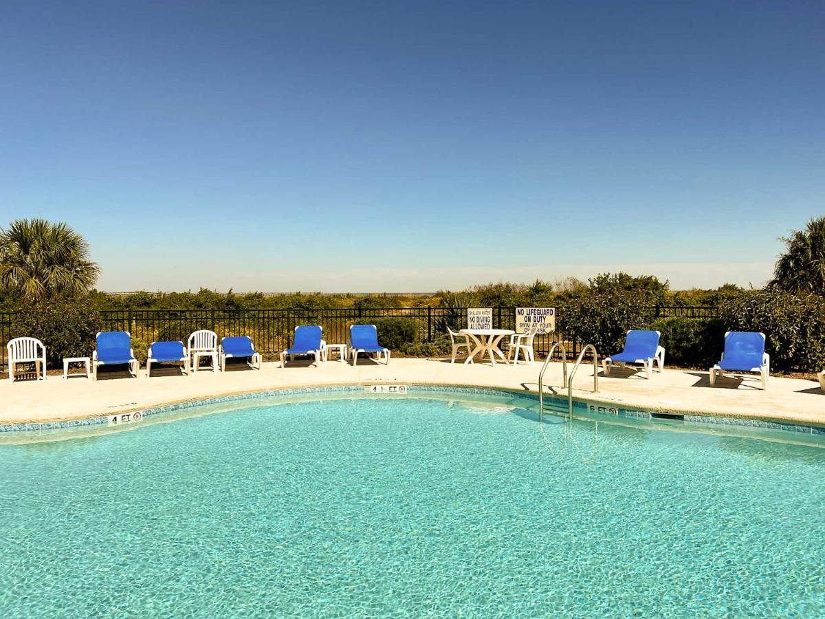 St Helena Island Condo With Pool And Beach Access! Oceanmarsh Subdivision Eksteriør bilde