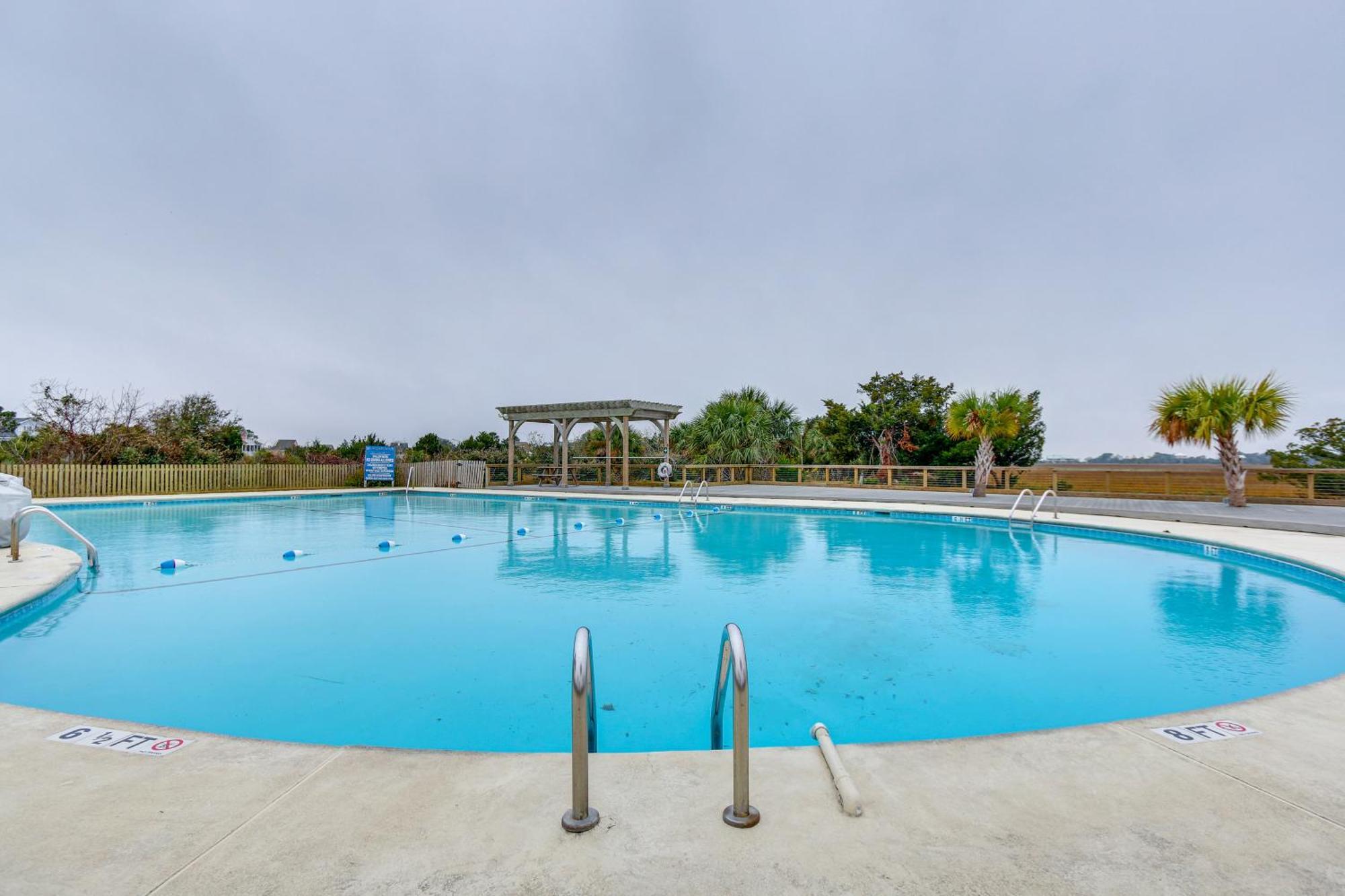 St Helena Island Condo With Pool And Beach Access! Oceanmarsh Subdivision Eksteriør bilde